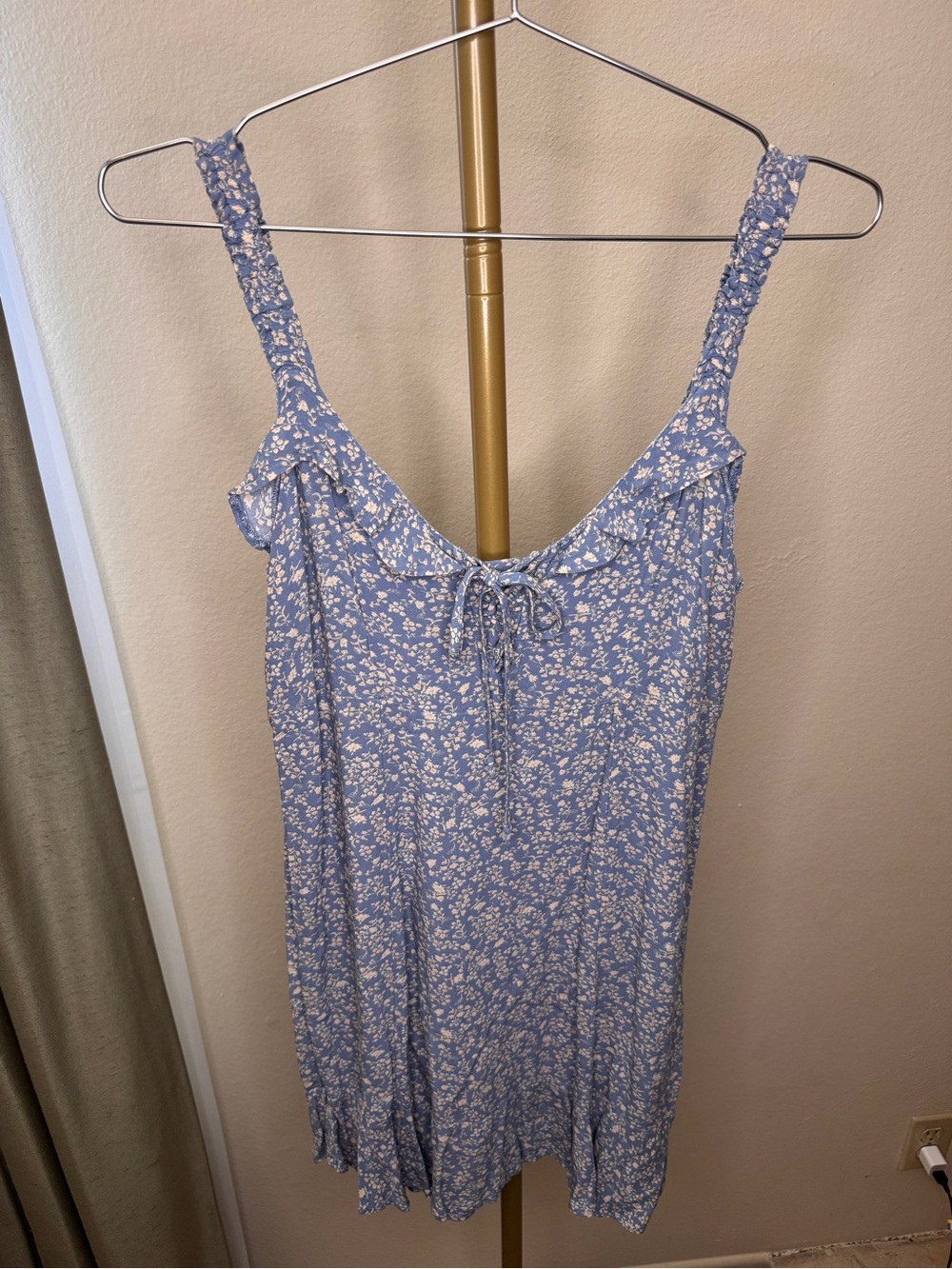 American Eagle Outfitters Light Blue Floral Dress